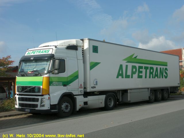 Volvo-FH12-420-Alpetrans-031004-1-I[1].jpg